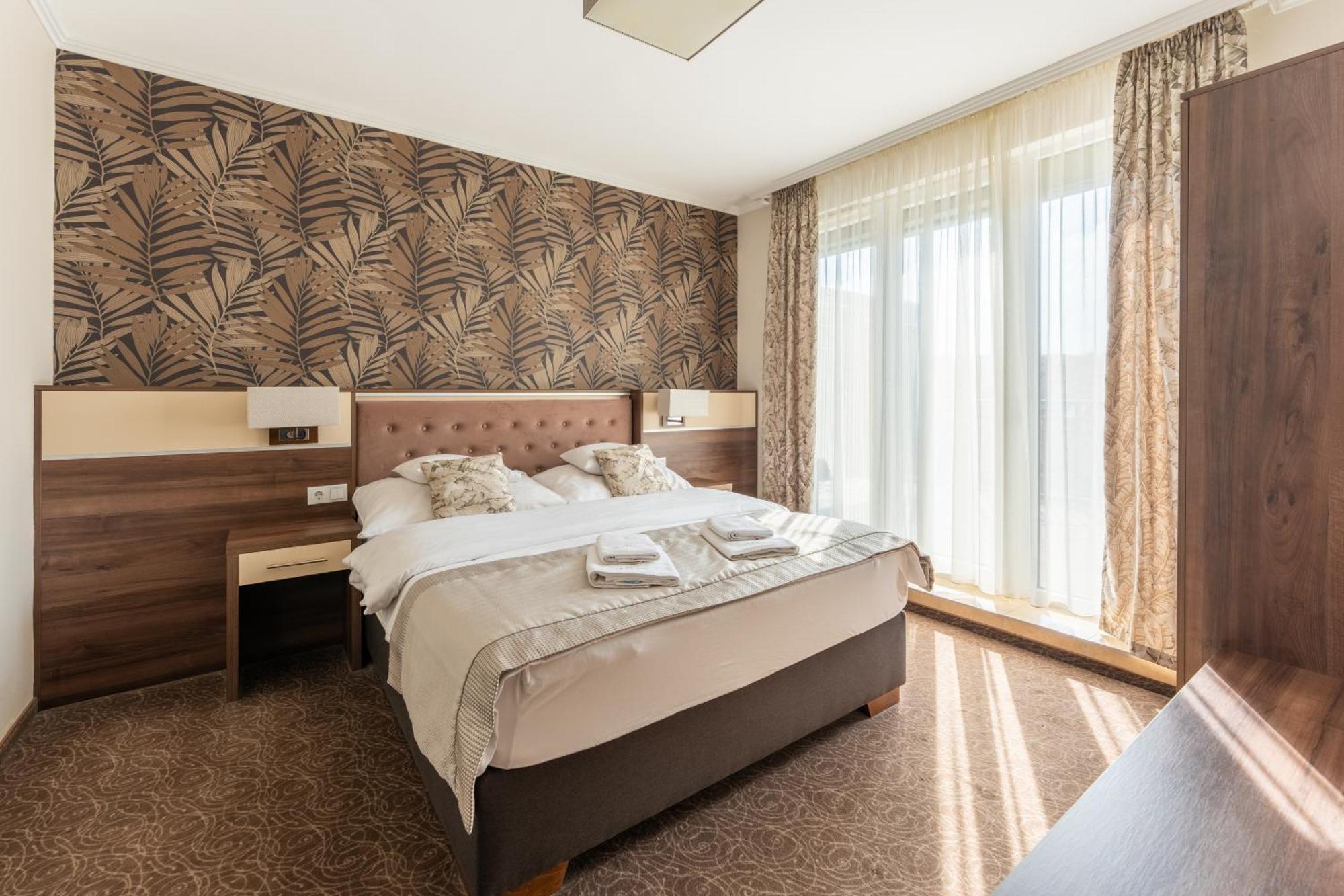 Solaris Apartman&Resort Cserkeszőlő エクステリア 写真