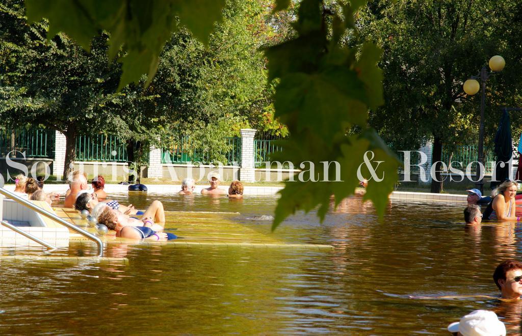 Solaris Apartman&Resort Cserkeszőlő エクステリア 写真